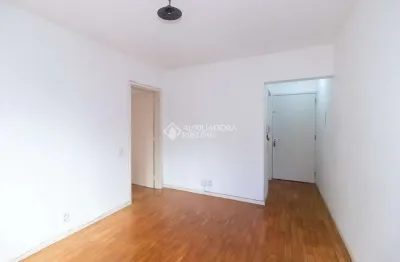 Apartamento com 1 quarto para alugar na rua general vitorino, 267, centro histórico, porto alegre, 34 m2 por r$ 1.400