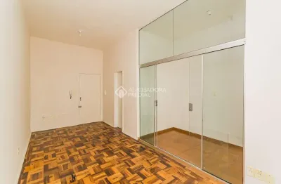 Apartamento com 1 quarto para alugar na rua jerônimo coelho, 75, centro histórico, porto alegre, 37 m2 por r$ 850