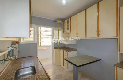 Apartamento com 3 quartos para alugar na avenida protásio alves, 1264, rio branco, porto alegre, 123 m2 por r$ 1.900