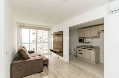 Apartamento com 2 quartos para alugar na walton pontes carpes, 39, vila nova, porto alegre, 59 m2 por r$ 2.200