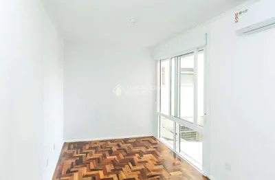 Kitnet / stúdio para alugar na rua honório lemos, 67, partenon, porto alegre, 40 m2 por r$ 1.250