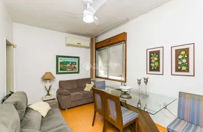 Apartamento com 2 quartos para alugar na rua ramiro barcelos, 1501, bom fim, porto alegre, 69 m2 por r$ 2.550