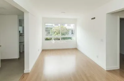 Apartamento com 2 quartos para alugar na Rua Riveira, 619, Petrópolis, Porto Alegre, 60 m2 por R$ 3.100