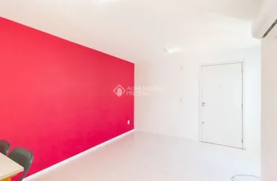 Apartamento com 2 quartos para alugar na estrada joão de oliveira remião, 2190, lomba do pinheiro, porto alegre, 42 m2 por r$ 1.300