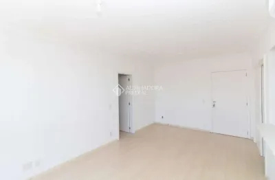 Apartamento com 2 quartos para alugar na rua felizardo, 491, jardim botânico, porto alegre, 65 m2 por r$ 3.800