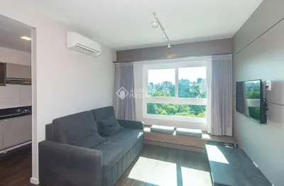 Apartamento com 1 quarto para alugar na rua mostardeiro, 488, rio branco, porto alegre, 43 m2 por r$ 4.200