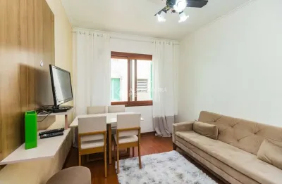 Apartamento com 3 quartos para alugar na beco antônio carvalho, 1684, jardim carvalho, porto alegre, 72 m2 por r$ 2.500