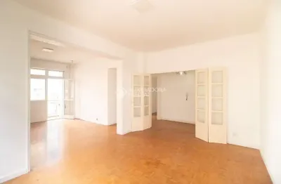 Apartamento com 3 quartos para alugar na rua garibaldi, 963, bom fim, porto alegre, 139 m2 por r$ 3.000