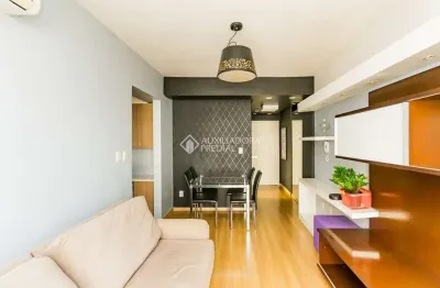 Apartamento com 1 quarto para alugar na rua demétrio ribeiro, 215, centro histórico, porto alegre, 59 m2 por r$ 2.400