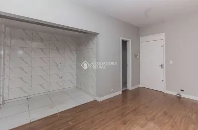 Apartamento com 1 quarto para alugar na rua vigário josé inácio, 295, centro histórico, porto alegre, 40 m2 por r$ 1.500