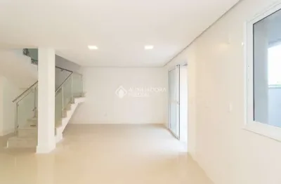 Casa em condomínio fechado com 3 quartos para alugar na rua jean vardaramatos, 130, hípica, porto alegre, 181 m2 por r$ 4.445