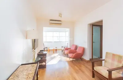Apartamento com 2 quartos para alugar na avenida saturnino de brito, 121, vila jardim, porto alegre, 63 m2 por r$ 2.400
