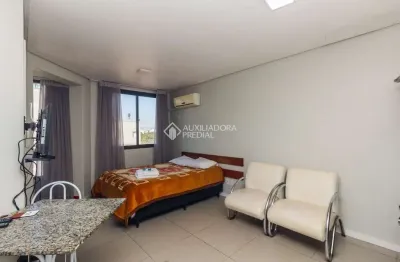 Kitnet / stúdio para alugar na avenida osvaldo aranha, 390, bom fim, porto alegre, 28 m2 por r$ 1.800