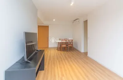 Apartamento com 1 quarto para alugar na avenida luiz manoel gonzaga, 470, três figueiras, porto alegre, 56 m2 por r$ 3.500