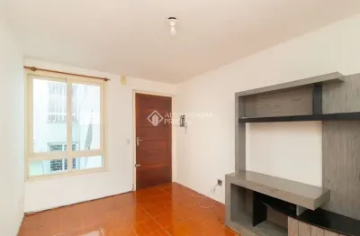 Apartamento com 2 quartos para alugar na rua padre joão batista reus, 3347, camaquã, porto alegre, 45 m2 por r$ 1.300