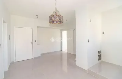 Apartamento com 1 quarto para alugar na rua general joão manoel, 279, centro histórico, porto alegre, 44 m2 por r$ 500