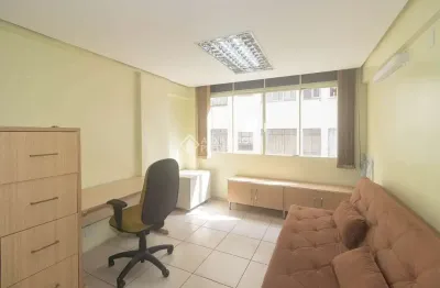 Apartamento com 1 quarto para alugar na rua voluntários da pátria, 595, centro histórico, porto alegre, 55 m2 por r$ 1.300