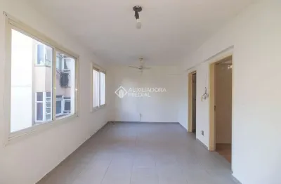 Apartamento com 1 quarto para alugar na rua demétrio ribeiro, 805, centro histórico, porto alegre, 40 m2 por r$ 930