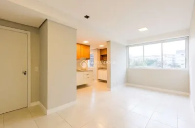 Apartamento com 3 quartos para alugar na rua frei germano, 138, partenon, porto alegre, 74 m2 por r$ 3.500