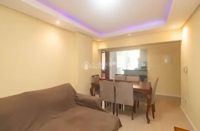 Apartamento com 2 quartos para alugar na avenida osvaldo aranha, 232, bom fim, porto alegre, 65 m2 por r$ 2.750