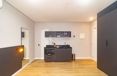 Apartamento com 1 quarto para alugar na rua senhor dos passos, 154, centro histórico, porto alegre, 24 m2 por r$ 2.500