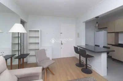 Apartamento com 1 quarto para alugar na avenida coronel lucas de oliveira, 1659, petrópolis, porto alegre, 40 m2 por r$ 2.850
