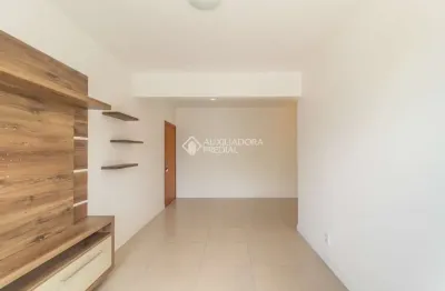 Apartamento com 3 quartos para alugar na rua joaquim de carvalho, 700, vila nova, porto alegre, 75 m2 por r$ 1.850
