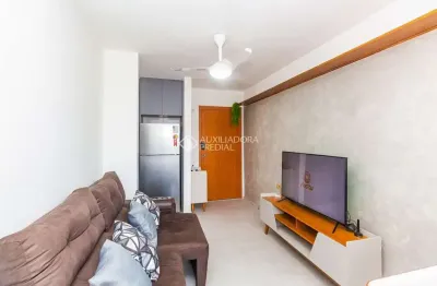 Apartamento com 2 quartos para alugar na waldemar luiz de freitas filho, 470, alto petrópolis, porto alegre, 50 m2 por r$ 2.100