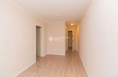 Apartamento com 1 quarto para alugar na avenida nilópolis, 250, petrópolis, porto alegre, 44 m2 por r$ 1.750