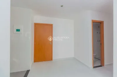 Apartamento com 2 quartos para alugar na waldemar luiz de freitas filho, 470, alto petrópolis, porto alegre, 45 m2 por r$ 1.350