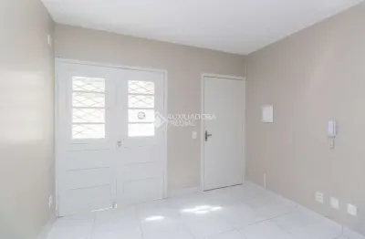 Apartamento com 2 quartos para alugar na rua barão do amazonas, 585, petrópolis, porto alegre, 47 m2 por r$ 1.850