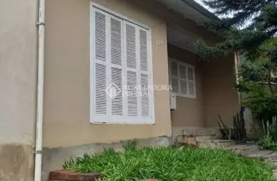 Casa com 3 quartos para alugar na rua dos rouxinois, 124, jardim algarve, alvorada, 115 m2 por r$ 2.320