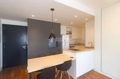 Loft com 1 quarto para alugar na rua general lima e silva, 570, centro histórico, porto alegre, 45 m2 por r$ 3.300