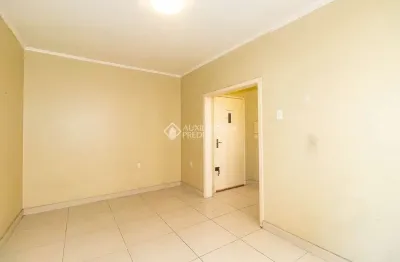 Apartamento com 2 quartos para alugar na avenida joão pessoa, 1891, farroupilha, porto alegre, 66 m2 por r$ 1.890