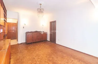 Apartamento com 2 quartos para alugar na rua professor álvaro alvim, 235, rio branco, porto alegre, 102 m2 por r$ 3.000