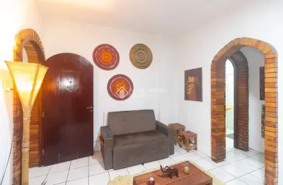 Apartamento com 2 quartos para alugar na avenida borges de medeiros, 658, centro histórico, porto alegre, 50 m2 por r$ 2.569