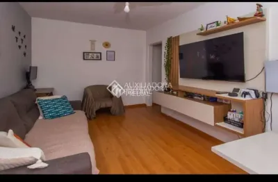 Apartamento com 1 quarto para alugar na rua oscar schneider, 504, medianeira, porto alegre, 47 m2 por r$ 1.000