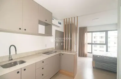 Loft com 1 quarto para alugar na rua irmão josé otão, 81, bom fim, porto alegre, 25 m2 por r$ 3.650