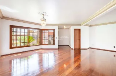 Casa em condomínio fechado com 2 quartos para alugar na rua waldomiro schapke, 281, partenon, porto alegre, 260 m2 por r$ 6.500