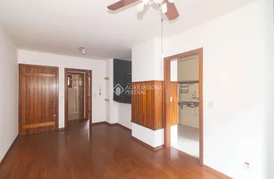 Apartamento com 1 quarto para alugar na rua quintino bocaiúva, 411, rio branco, porto alegre, 65 m2 por r$ 2.400