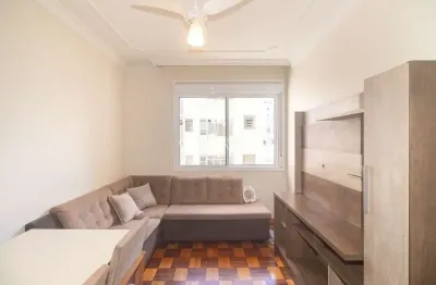 Apartamento com 2 quartos para alugar na avenida borges de medeiros, 1141, centro histórico, porto alegre, 82 m2 por r$ 2.400