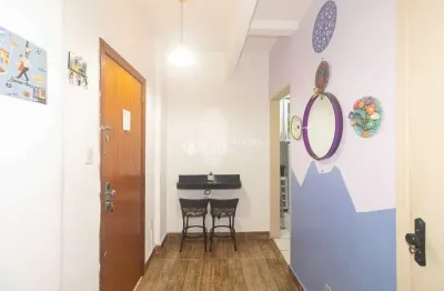 Apartamento com 1 quarto para alugar na rua dos andradas, 393, centro histórico, porto alegre, 31 m2 por r$ 1.650