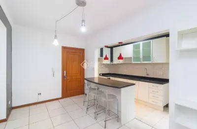 Apartamento com 2 quartos para alugar na Rua Doutor Pio Fiori de Azevedo, 55, Vila Nova, Porto Alegre, 50 m2 por R$ 1.300