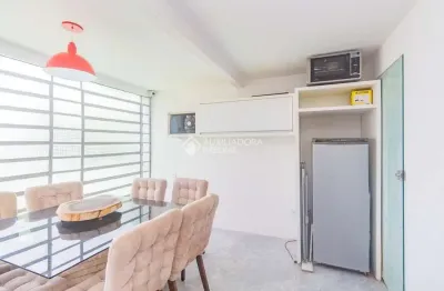 Apartamento com 2 quartos para alugar na Rua Barão de Bagé, 392, Vila Jardim, Porto Alegre, 120 m2 por R$ 3.300