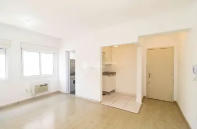 Apartamento com 1 quarto para alugar na Rua General Câmara, 413, Centro Histórico, Porto Alegre, 30 m2 por R$ 1.200