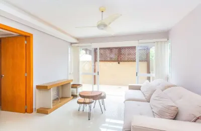 Apartamento com 2 quartos para alugar na Avenida Pirapó, 206, Petrópolis, Porto Alegre, 77 m2 por R$ 4.500