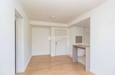 Apartamento com 3 quartos para alugar na Rua Felizardo Furtado, 239, Petrópolis, Porto Alegre, 70 m2 por R$ 3.400