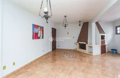 Apartamento com 2 quartos para alugar na Rua Barão do Amazonas, 2000, Partenon, Porto Alegre, 130 m2 por R$ 2.200