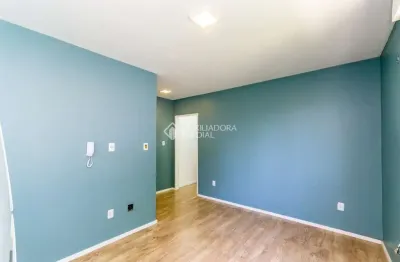 Apartamento com 1 quarto para alugar na Avenida Coronel Lucas de Oliveira, 2124, Petrópolis, Porto Alegre, 47 m2 por R$ 1.800