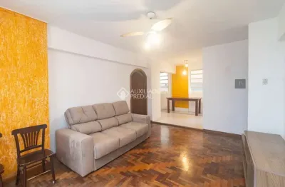 Apartamento com 3 quartos para alugar na Avenida Borges de Medeiros, 855, Centro Histórico, Porto Alegre, 92 m2 por R$ 2.300